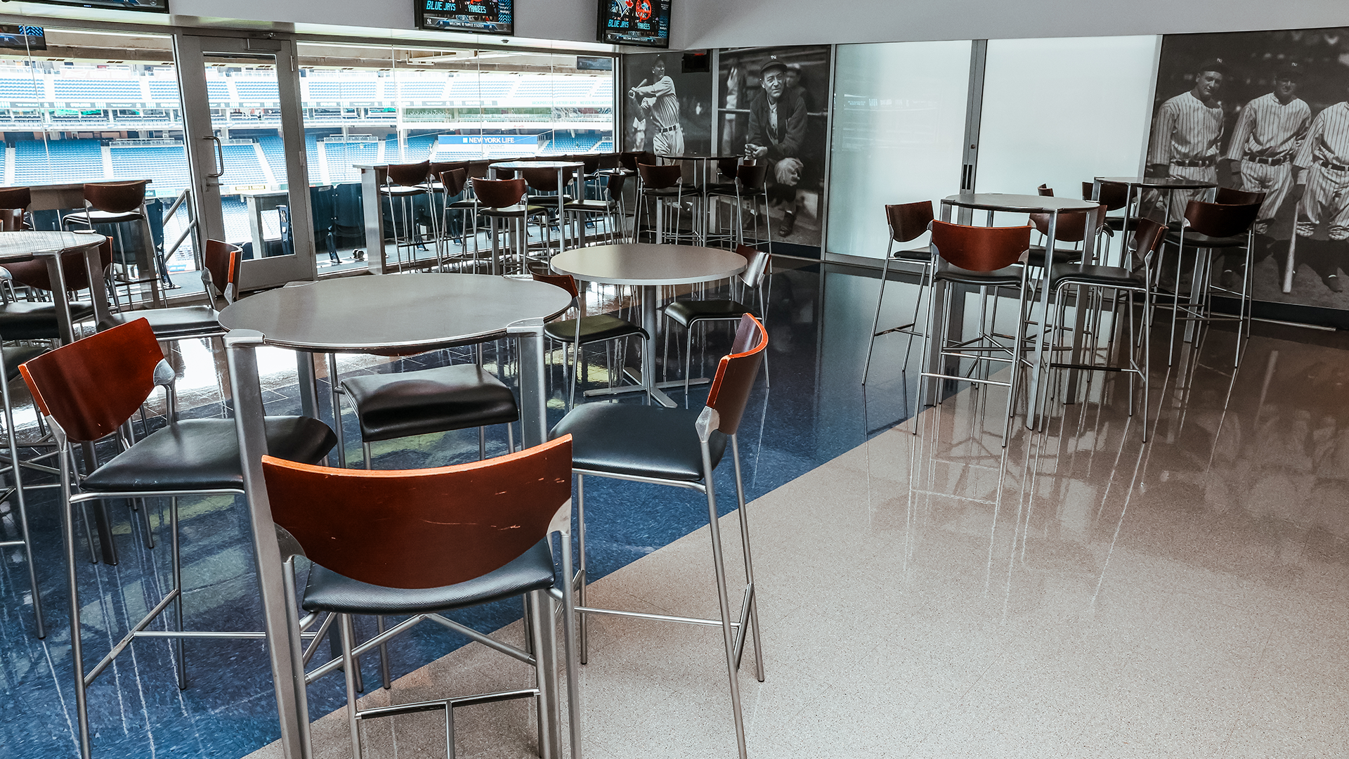 Suite interior