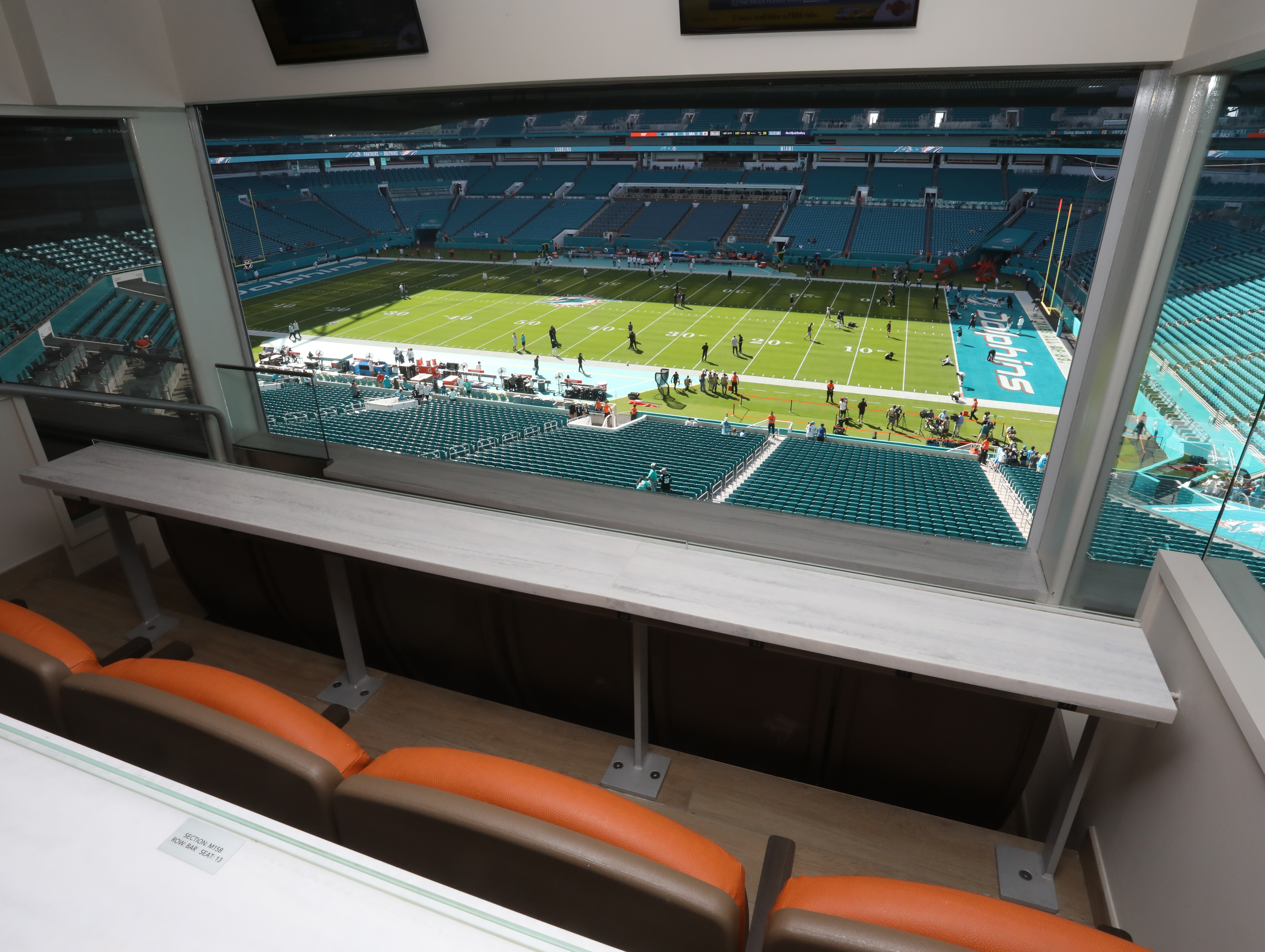 Mezzanine Level Suites